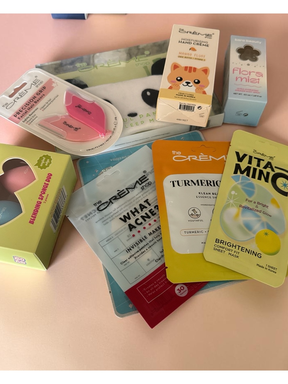 Lot (9)Crème Shop Sheet Masks x4, blending sponges,Cream,Panda Mask, Body Mist